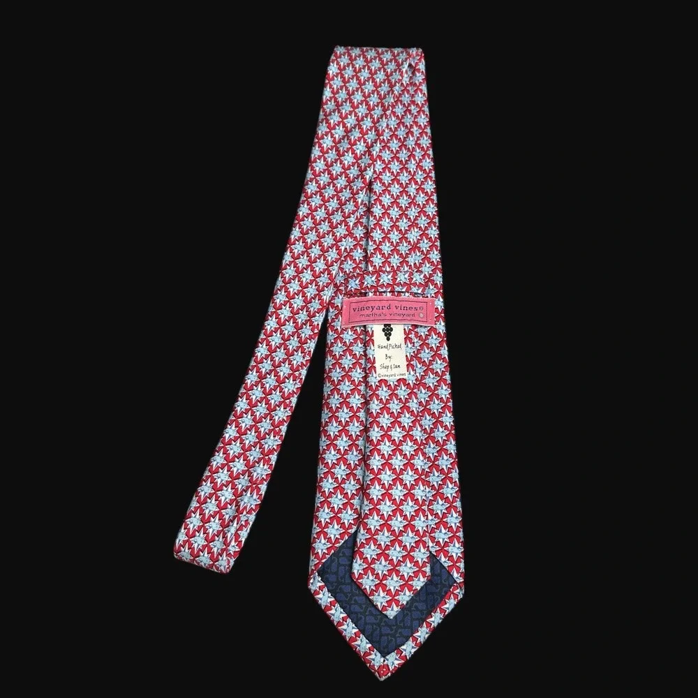 Vineyard Vines Mens Red Blue Whale Star Silk Tie Hand Picked Shep & Ian USA Made